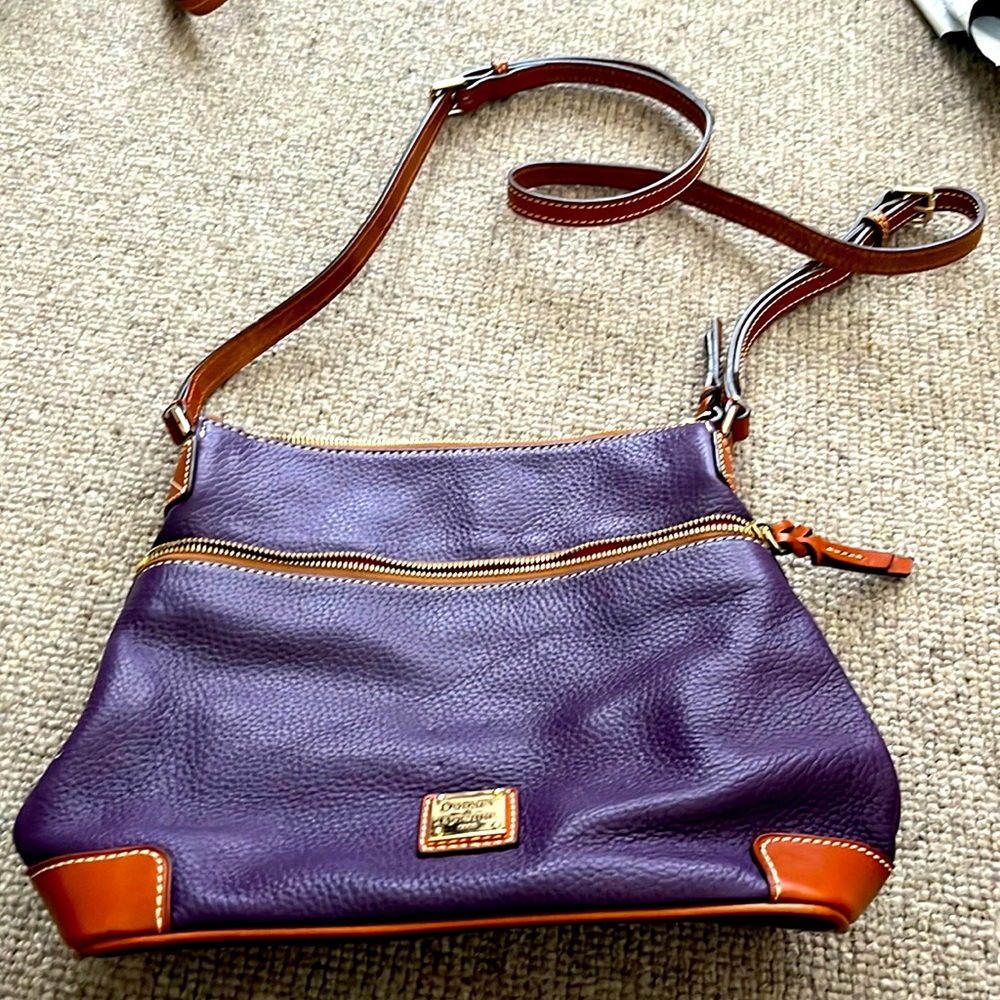 Dooney & Bourke crossbody bag